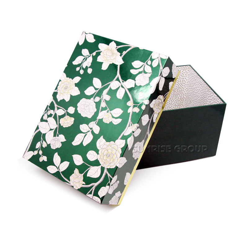 Custom Printed Luxury Apparel Packaging Clothing Gift Box